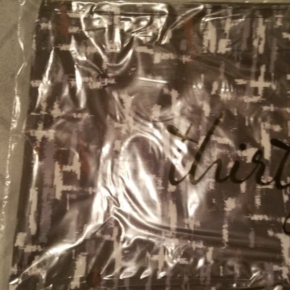 Thirty One Zipper Pouch-NWOT - Picture 4 of 7